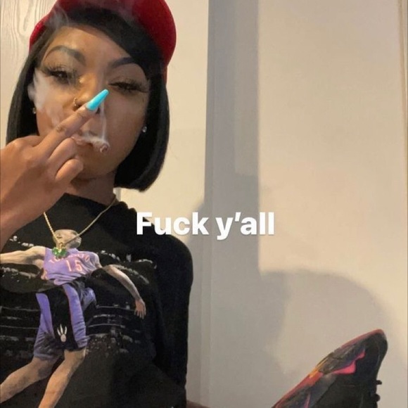 Meet your Posher, Kylee - Picture 1 of 1